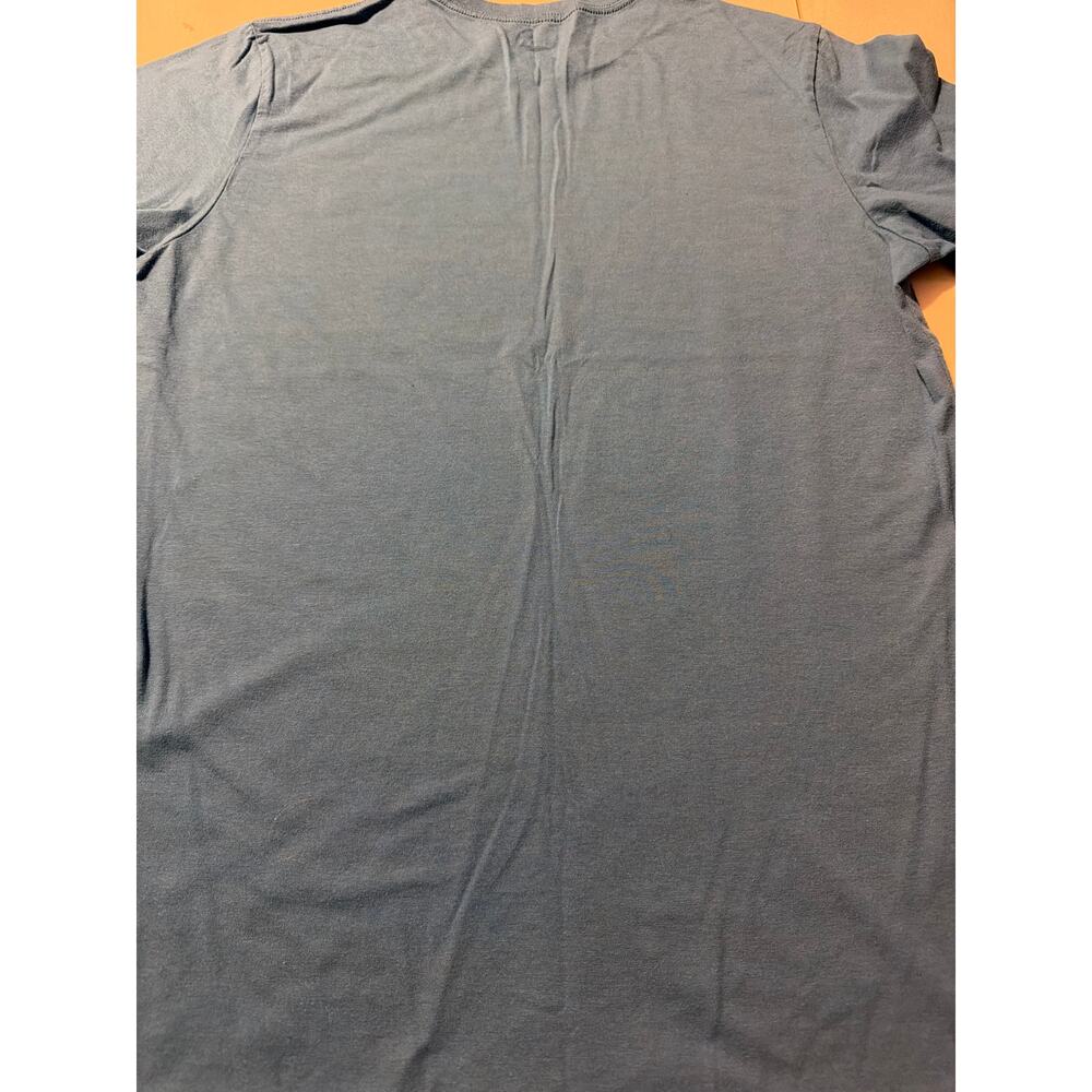 Men’s Large Oakley T-Shirt - Picture 7 of 7